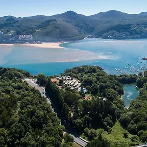 Holiday park Portuondo Parking Gratuito
